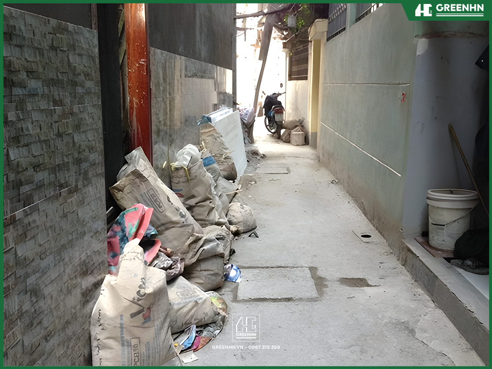 Vật tư để trong ngõ hạn chế lối đi