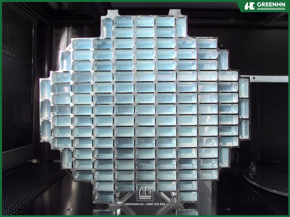 Gạch k&iacute;nh chiếu s&aacute;ng chống n&oacute;ng cho ng&ocirc;i nh&agrave;