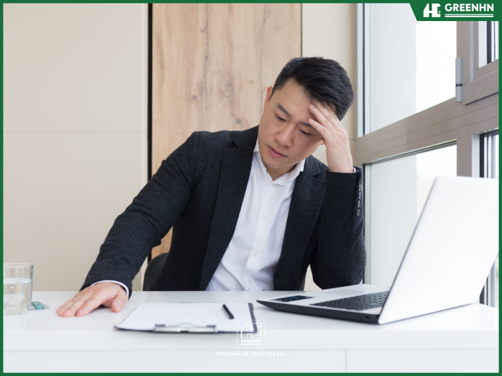 Nh&agrave; đầu tư kh&oacute;c r&ograve;ng v&igrave; c&agrave;ng vận h&agrave;nh c&agrave;ng lỗ